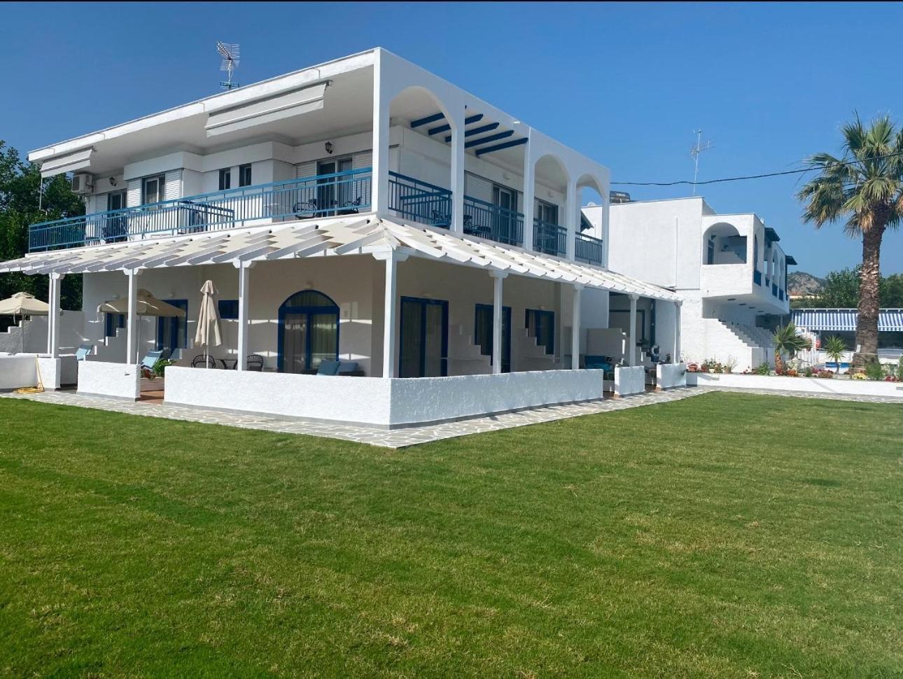 Ariadni Blue 2 Néos Marmarás Exterior foto